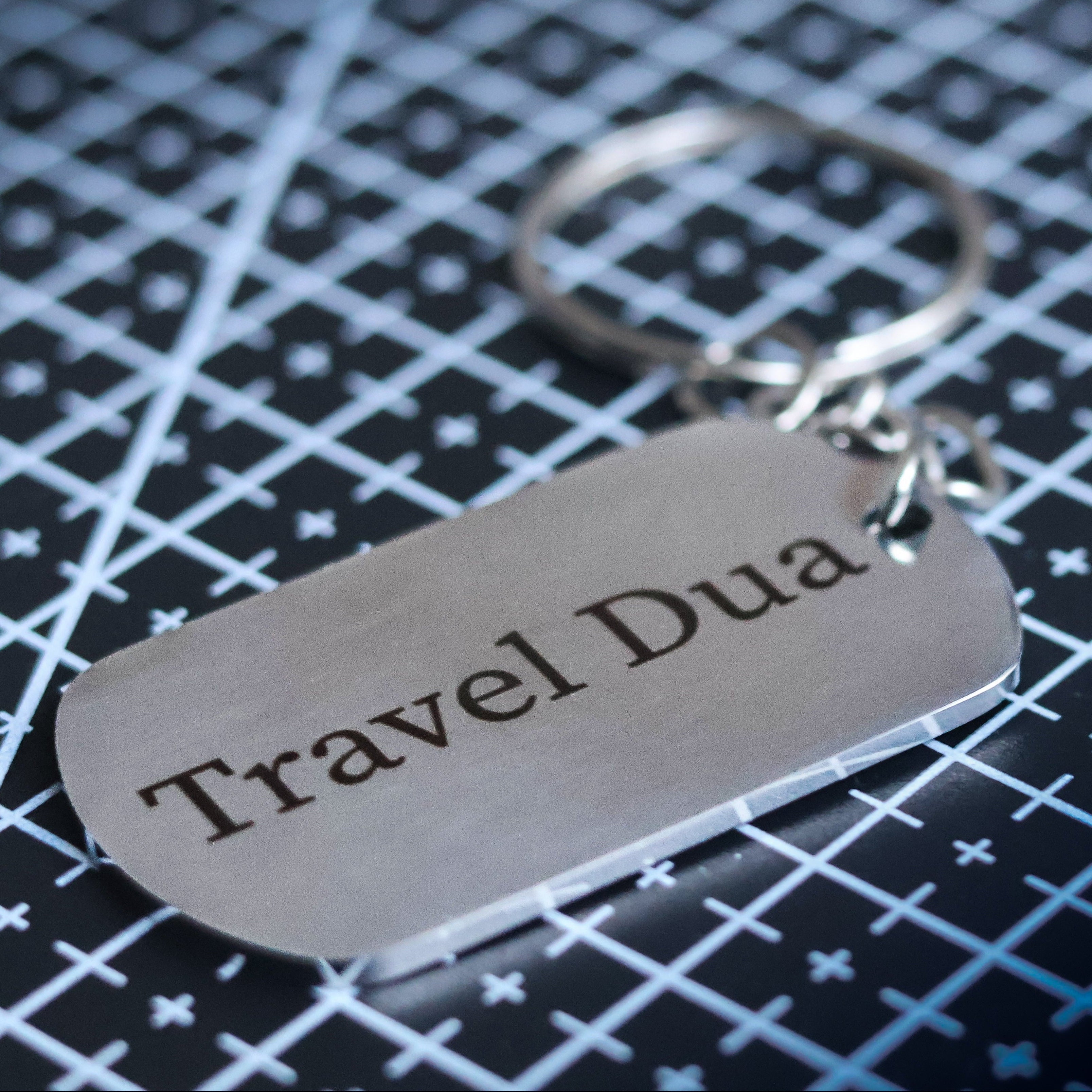 Travel Dua Keychain
